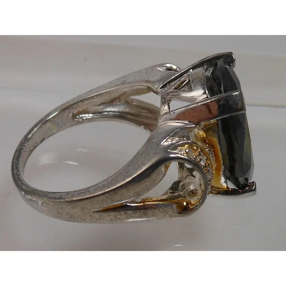 Vintage 1990's Sterling Silver Dark Green CZ Cocktail Statement Ring Size‎ 8